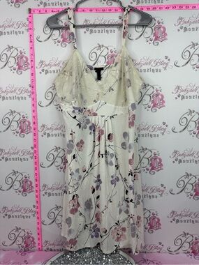 Cool nights Floral Lace-Trim Chemise Slip in Cream and Lavender